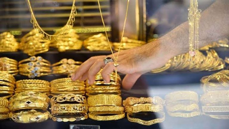 سعر الذهب اليوم عيار 21 الآن 2026 في مصر.. يقترب من 5500 جنيه - صورة 1