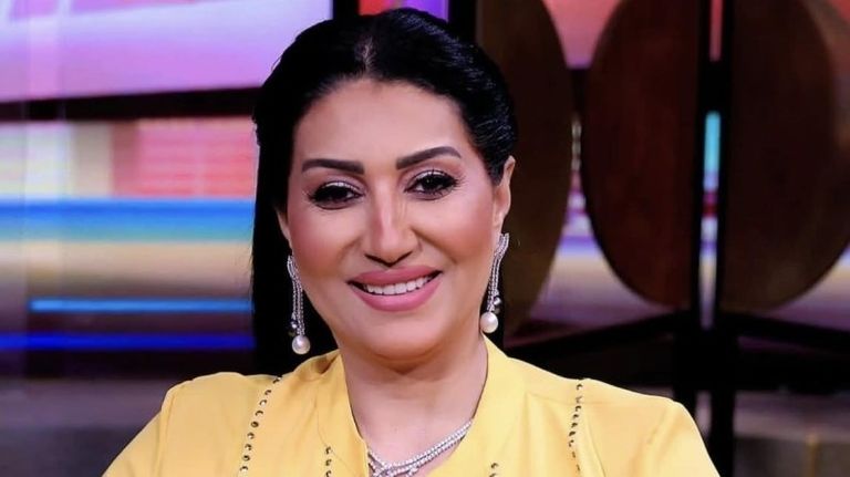 مصر.. إحالة 3 متهمين بسب وقذف وفاء عامر للمحاكمة - صورة 1
