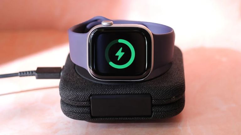 7 حيل لزيادة عمر بطارية Apple Watch وجعلها تدوم لساعات أطول - صورة 1