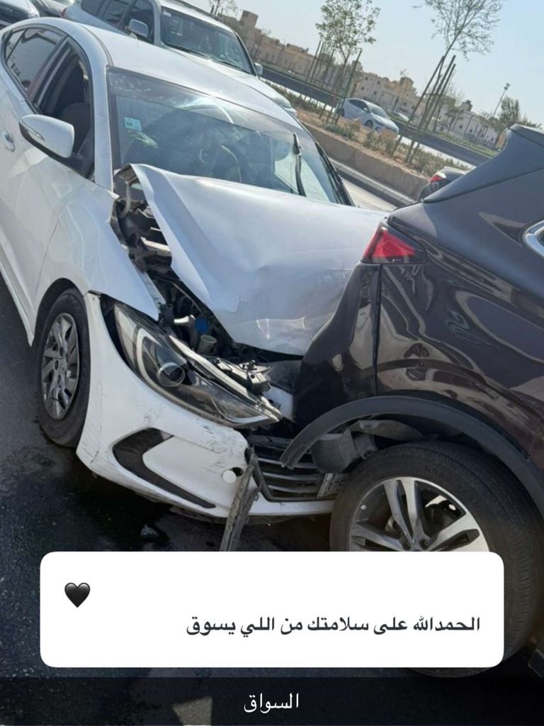 اصطدام قوي من الخلف.. التفاصيل الكاملة لحادث ملكة جمال السعودية رومي القحطاني - صورة 1
