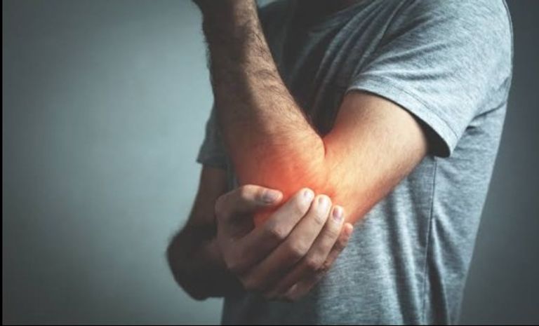 علاج مستخرج من &laquo;دم الحيض&raquo; لخشونة المفاصل.. طريقة جديدة لإعادة نمو الغضاريف - صورة 1