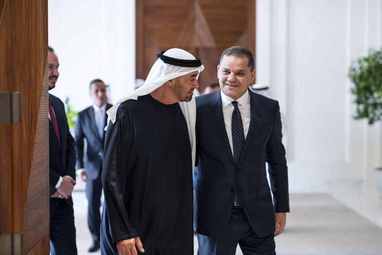 محمد بن زايد يبحث مع رئيس حكومة الوحدة بليبيا تطورات المنطقة - صورة 2