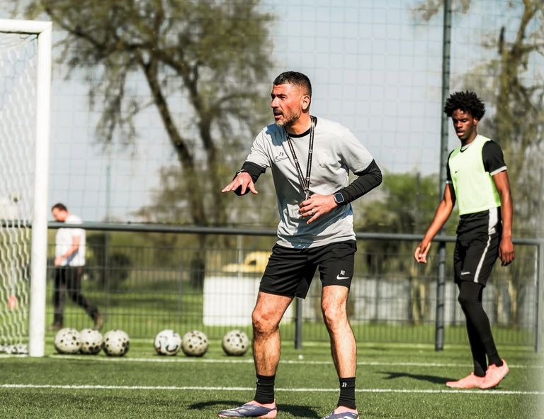 بعد كأس العالم 2026.. 3 عوامل تقلص فرص عنتر يحيى في تدريب الجزائر - صورة 2