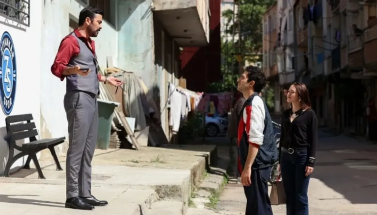 مسلسل &laquo;إسطنبول رأسا على عقب&raquo; الحلقة 4.. أمير يواجه مصيرا غامضا - صورة 1