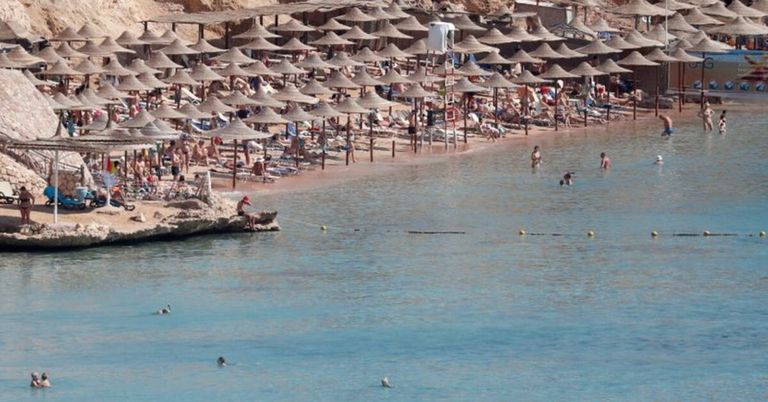 السياحة المصرية تتحدى التوترات.. 9 ملايين زائر و6.8 مليار دولار في 6 أشهر - صورة 5