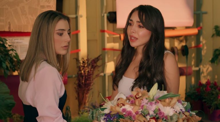 مسلسل حب على ورق الحلقة 20.. لين تعترف بحبها وجولي تحاول خطف أوس - صورة 2