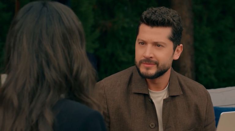 مسلسل حب على ورق الحلقة 20.. لين تعترف بحبها وجولي تحاول خطف أوس - صورة 3