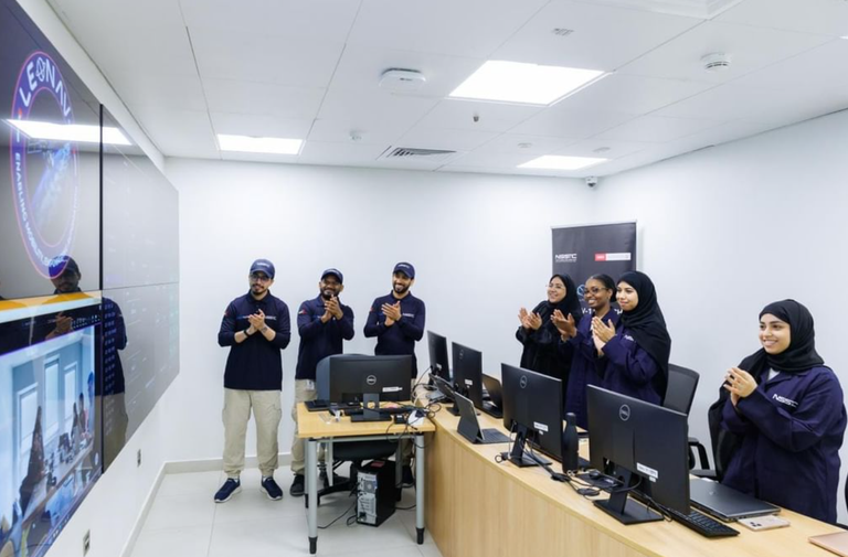 جامعة الإمارات تطلق بنجاح القمر الاصطناعي «ليوناف-1» من مركزها لعلوم الفضاء - صورة 1