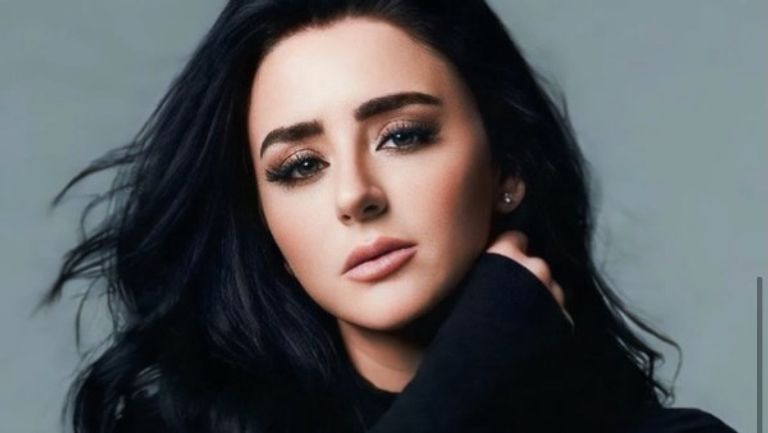 وفاة والد الفنانة المصرية إيمان سلامة - صورة 1