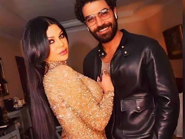 الفنانة هيفاء وهبي ومدير أعمالها السابق محمد الوزيري مصر.. تأجيل محاكمة محمد وزيري مدير أعمال هيفاء وهبي في قضية غسل الأموال - صورة 1