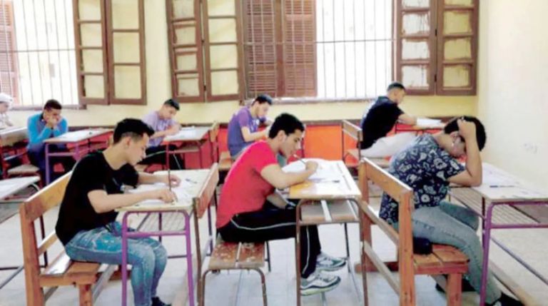 تسريب امتحان الرياضيات البحتة للثانوية العامة في مصر.. الأمن يضبط المتهم - صورة 1