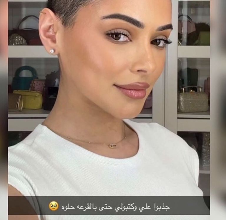 &laquo;6 سنوات من المعاناة&raquo;.. شوق الهادي تحلق شعرها بالكامل (صور) - صورة 2