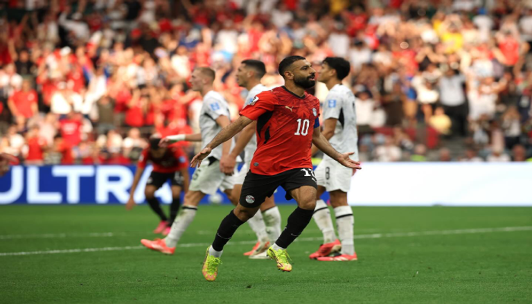 صلاح ومرموش على رأس القائمة.. لماذا غاب نجوم منتخب مصر عن احتفالية «100 مليون شكرا»؟ - صورة 2