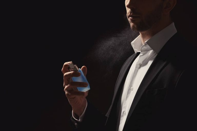 أقوى العطور الرجالية التي تدوم أكثر من 12 ساعة أقوى العطور الرجالية التي تدوم أكثر من 12 ساعة - صورة 1