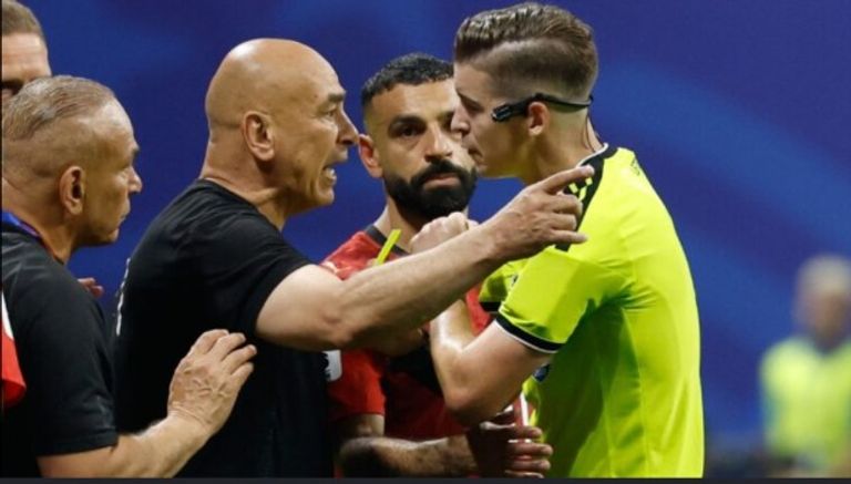 يمتد أثره لسنوات.. ماذا يحدث في رأس لاعب الكرة لو شعر بظلم الحكم؟ (خاص) - صورة 2