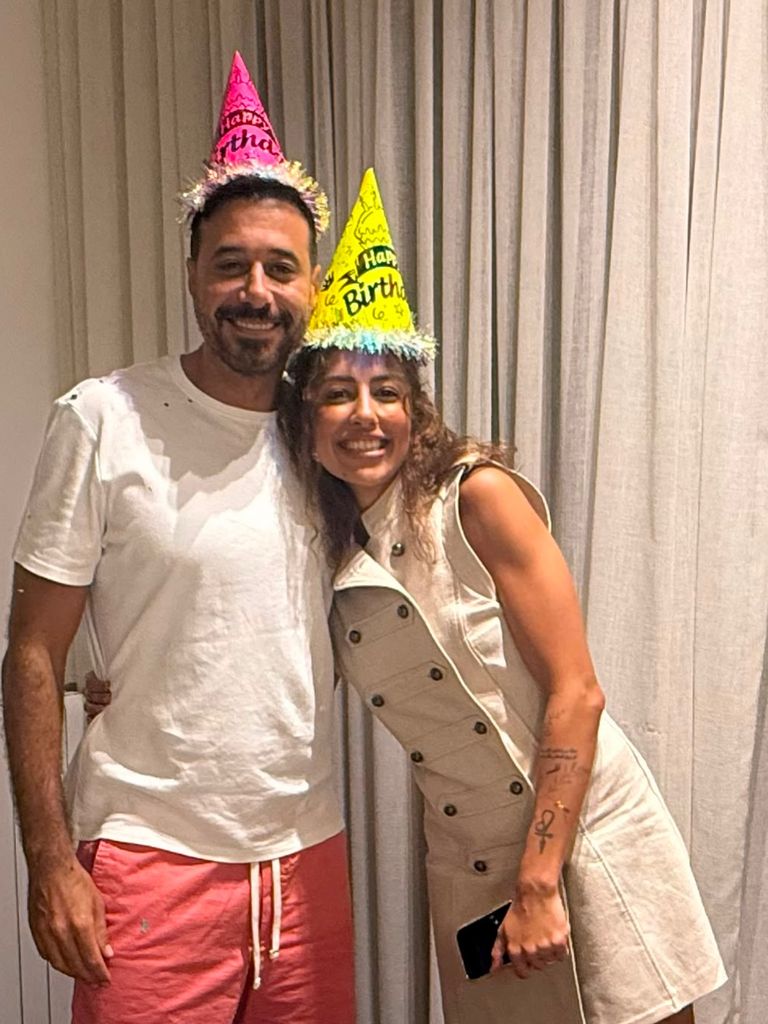 أول عيد ميلاد لأحمد السعدني بعد زواجه أحمد السعدني يحتفل بأول عيد ميلاد بعد زواجه من ميرنا الهلباوي (صور) - صورة 1