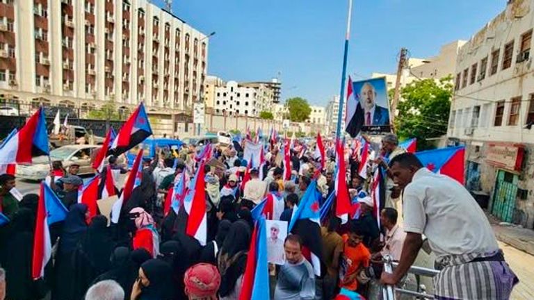 غضب جنوب اليمن يتمدد.. احتجاجات في 6 محافظات دعما لـ&laquo;الانتقالي&raquo; - صورة 1