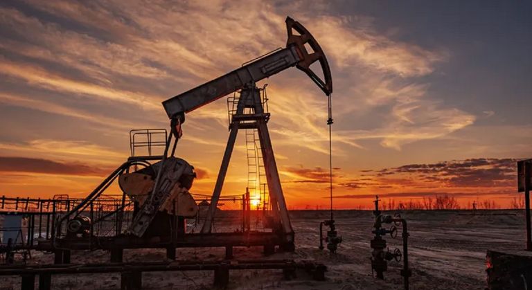 سعر النفط الآن.. ارتفاع لليوم الرابع وبرنت يتخطى 85 دولارا بفعل صراع الشرق الأوسط - صورة 2