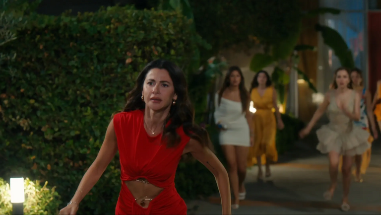 مسلسل &laquo;ما زلت في السابعة عشر&raquo; الحلقة 9.. هل ينجح تيومان في الإيقاع بآراس؟ - صورة 1