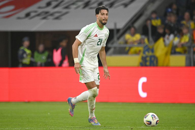 بن سبعيني صلاح ودياز وبن سبعيني ويزن.. 4 أرقام عربية قياسية في كأس العالم - صورة 3