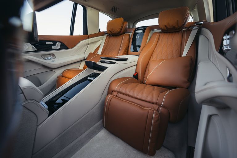 مرسيدس-مايباخ GLS 680 موديل 2027.. قوة V8 وفخامة عصرية في عالم SUV - صورة 1