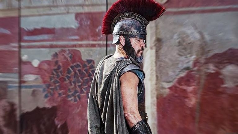 مات ديمون يكشف مفاجأة وراء عضلات ذراعه في فيلم «odyssey» - صورة 1