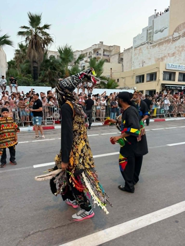 مدير كرنفال أوسو لـ&laquo;العين الإخبارية&raquo;: تونس ترسل رسالة محبة للعالم عبر الفن والتراث - صورة 1