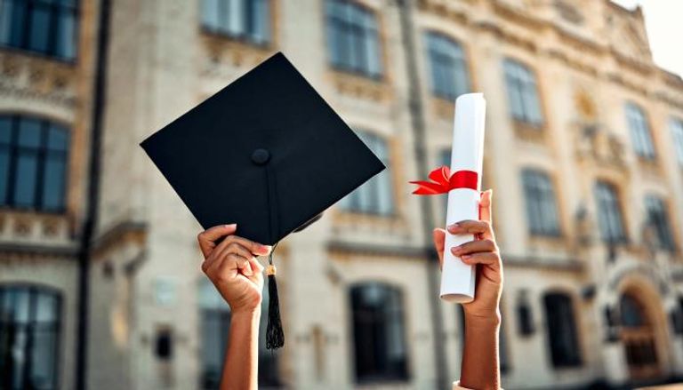 مؤشرات تنسيق جامعة الأزهر 2026 أدبي بنات.. توقعات الكليات وحدودها - صورة 1