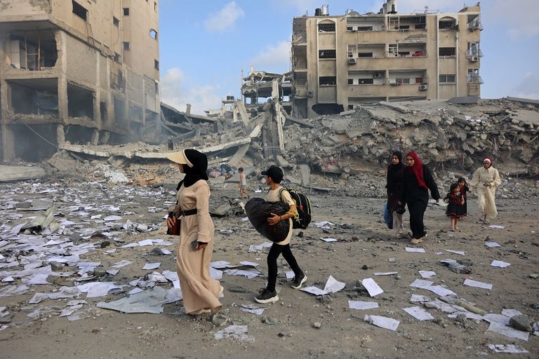 &laquo;الخط الأصفر&raquo; يزحف في غزة ويرسم &laquo;خرائط نزوح&raquo; جديدة - صورة 1