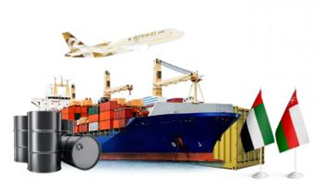 التجارة بين الإمارات وعُمان.. انعكاس لشراكة تمتد عقودا