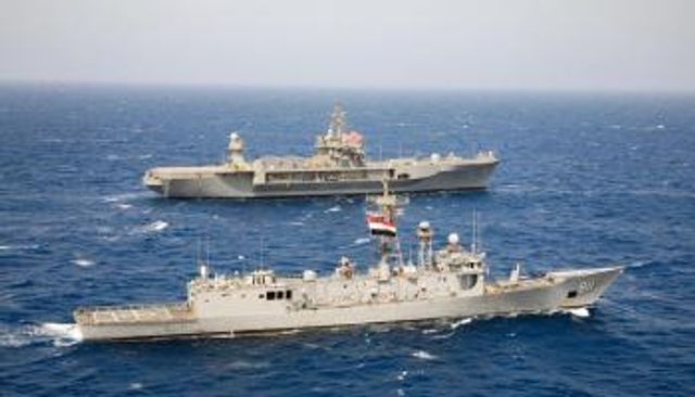 قوات بحرية مصرية وأمريكية ضمن القوة 153 - أرشيفية