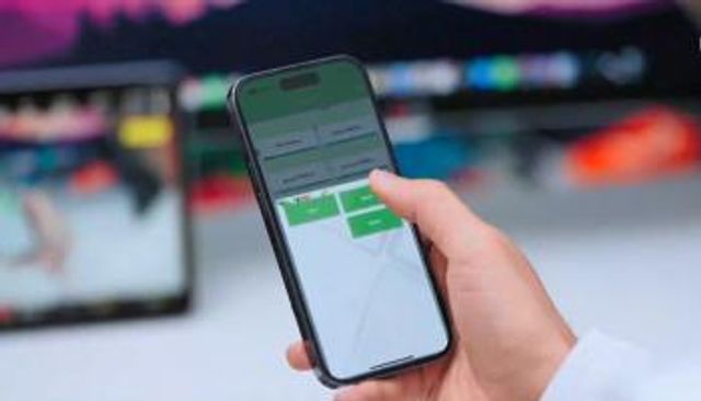 التصويت يجرى من خلال الهواتف الذكية