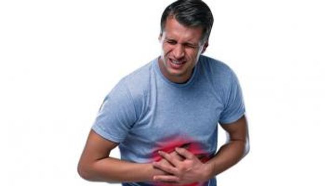 أطعمة ومشروبات تفاقم معاناة الإمساك