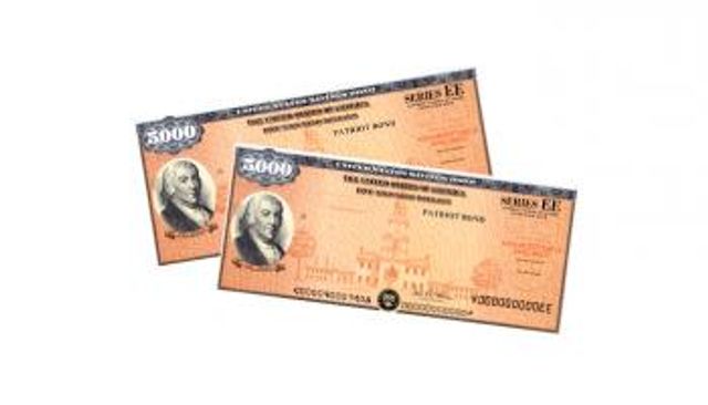 استثمارات اليابان في السندات الأمريكية تتراجع للشهر الثالث