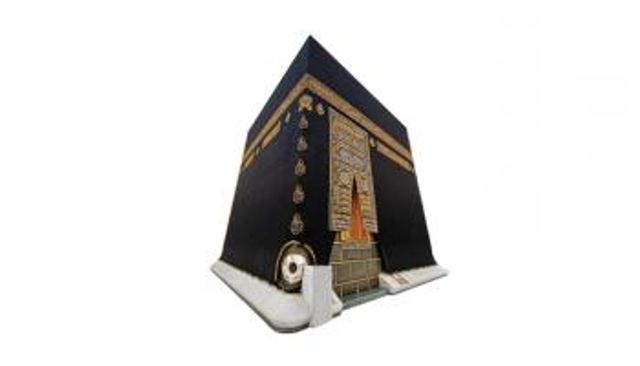 حلة جديدة للكعبة المشرفة