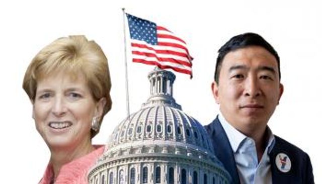 العلم الأمريكي يرفرف فوق مبنى الكابيتول