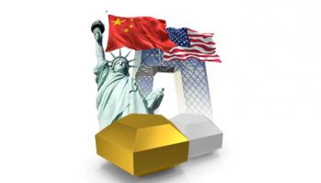 عمال في منجم شرق جمهورية الكونغو الديمقراطية - رويترز