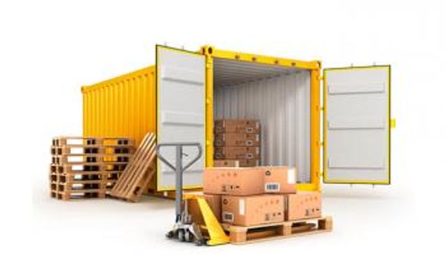 الرسوم الجمركية خطر يهدد اقتصاد العالم