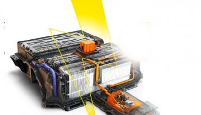 الصين تسيطر على صناعة البطاريات الكهربائية في العالم