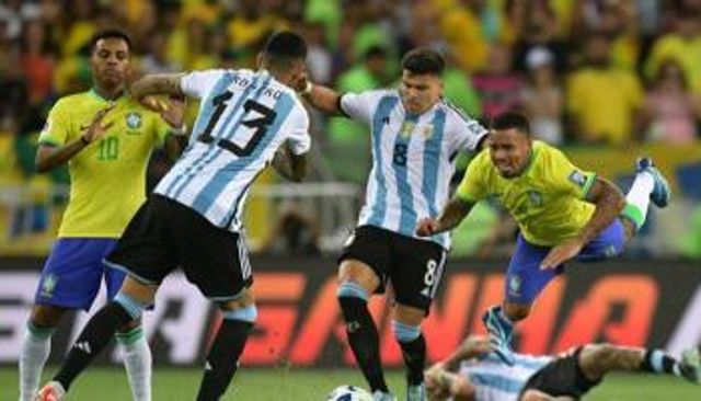 من مباراة البرازيل والأرجنتين