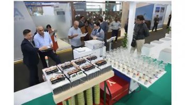 التيار الكهرومغناطيسي.. حل ذكي يرسم مستقبل الطاقة النظيفة 