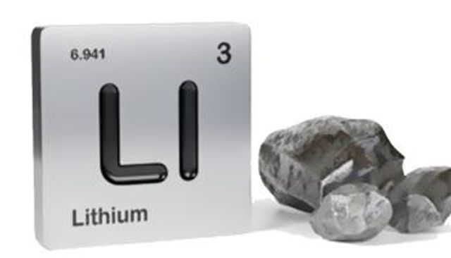 الصين تفوز بعقود الليثيوم في إفريقيا.. السر بقاعدة 