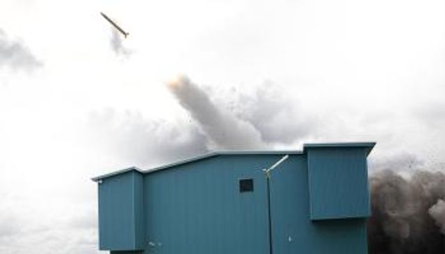 المبنى 215 الواقع بقاعدة عسكرية أسترالية 