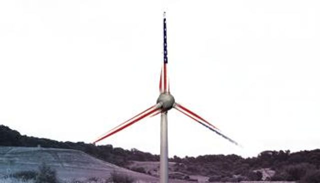 أمريكا تتحدى عقبات الطاقة النظيفة