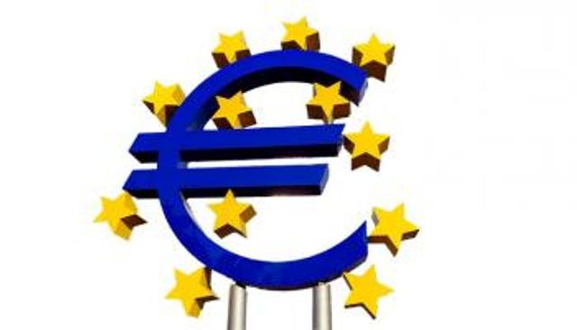 المركزي الأوروبي يخفض الفائدة