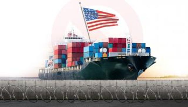 إضراب عمال الموانئ.. تهديد محتمل لاقتصاد الولايات المتحدة