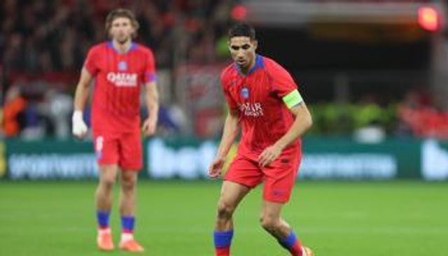 أشرف حكيمي ظهير باريس سان جيرمان