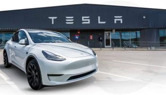 أرباح تسلا الفصلية تخيب الآمال وتعصف بالأسهم