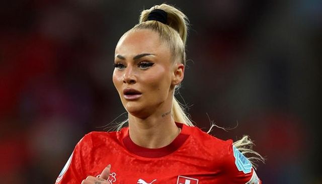 إريك تشيلي مدرب منتخب نيجيريا