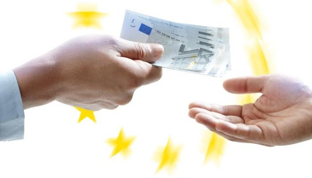 الشيخ محمد بن زايد آل نهيان مع الرئيس القبرصي